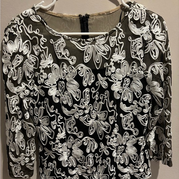 Elegant evening top by Alex Evenings size small. - Picture 1 of 6
